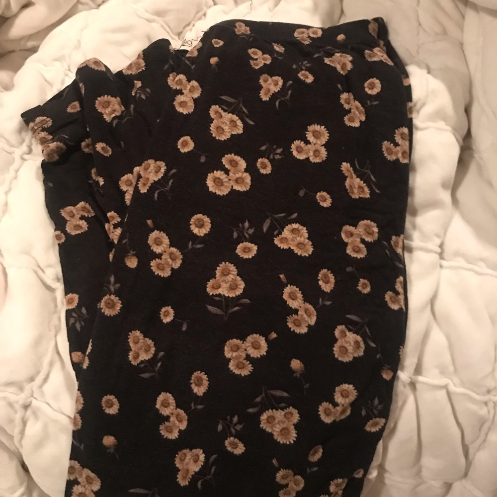 Brandy Melville Maxi Skirt